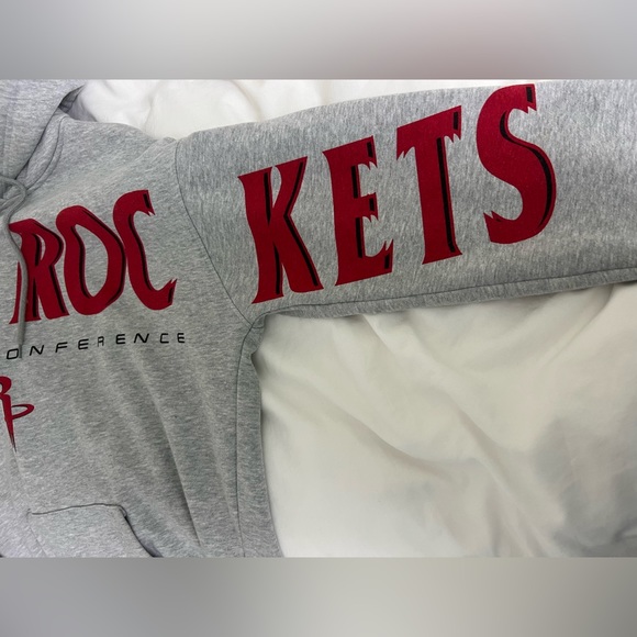 Houston Rockets Basketball urban outfitters wingspan hoodie - Houston Rockets - Picture 3 of 8